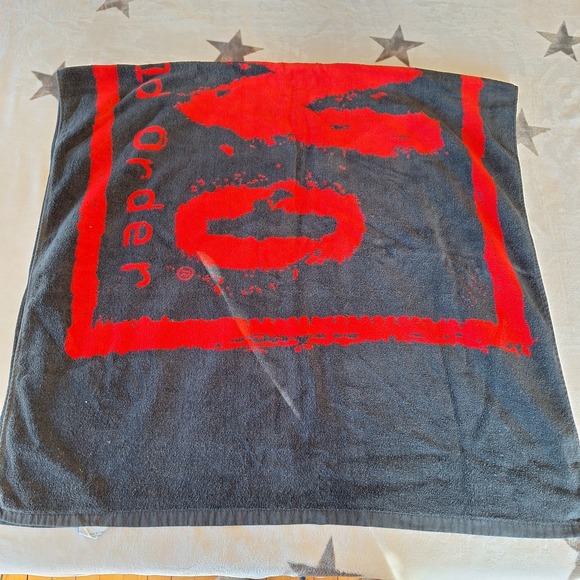 Vintage 90's NWO Wrestling Beach Towel Jay Franco New World Order Black Red - Picture 8 of 10